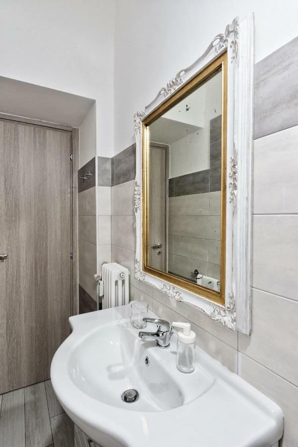 Moleloca - Sotto Il Portico Apartment Turin Luaran gambar