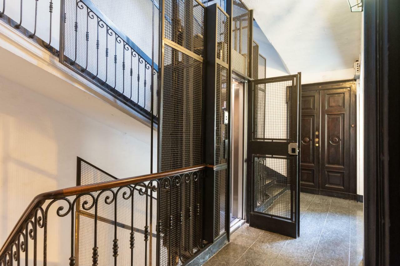 Moleloca - Sotto Il Portico Apartment Turin Luaran gambar
