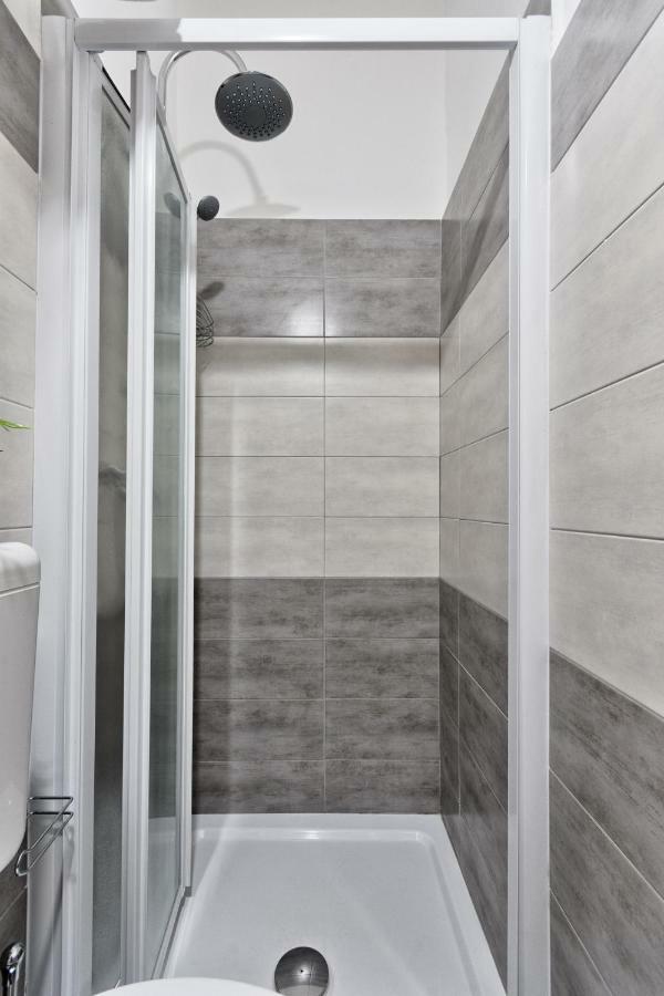 Moleloca - Sotto Il Portico Apartment Turin Luaran gambar